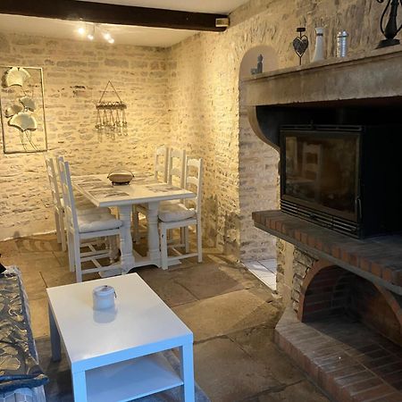 Charmante Maison En Pierres Precy-le-Sec Εξωτερικό φωτογραφία