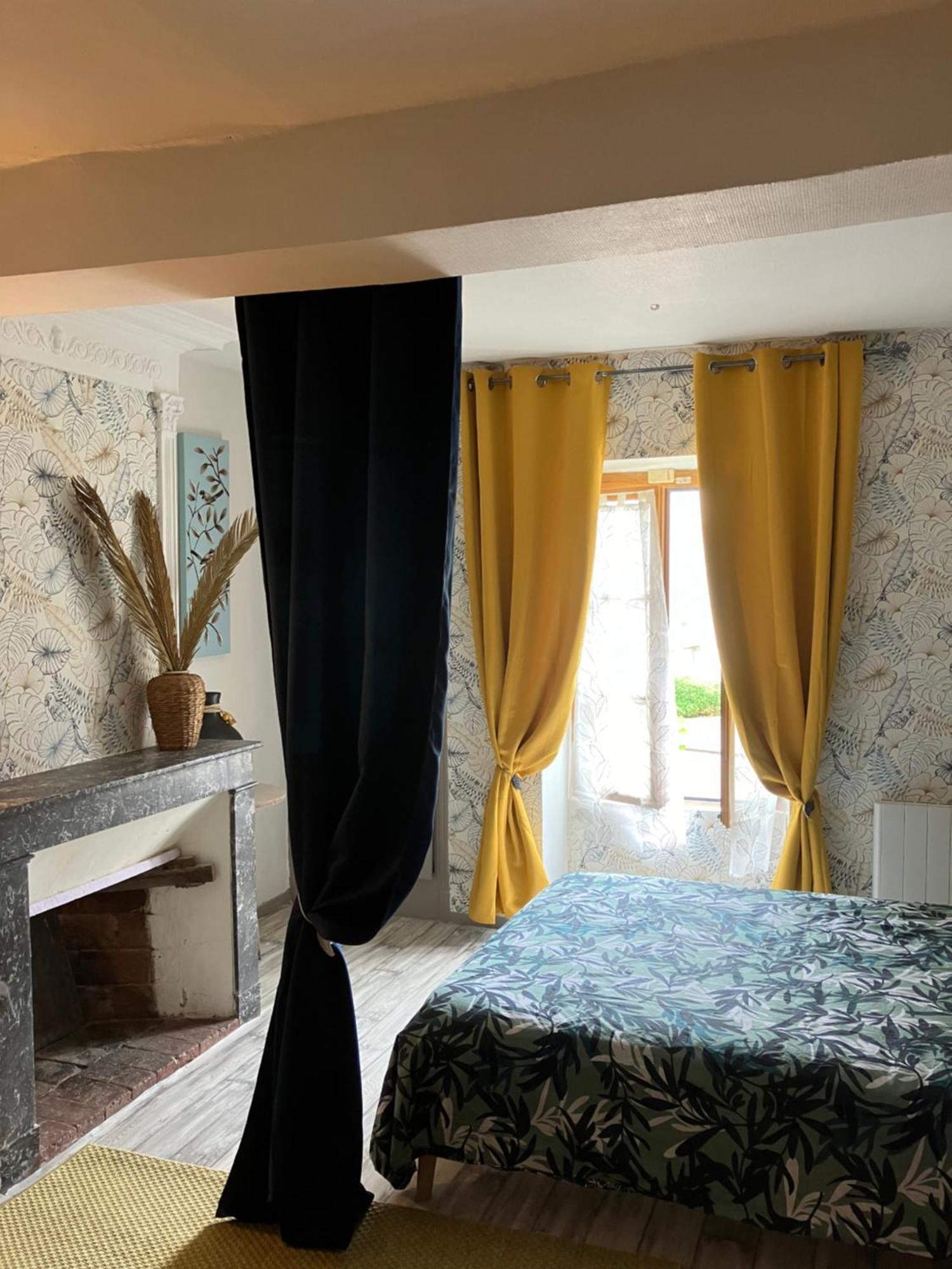 Charmante Maison En Pierres Precy-le-Sec Εξωτερικό φωτογραφία