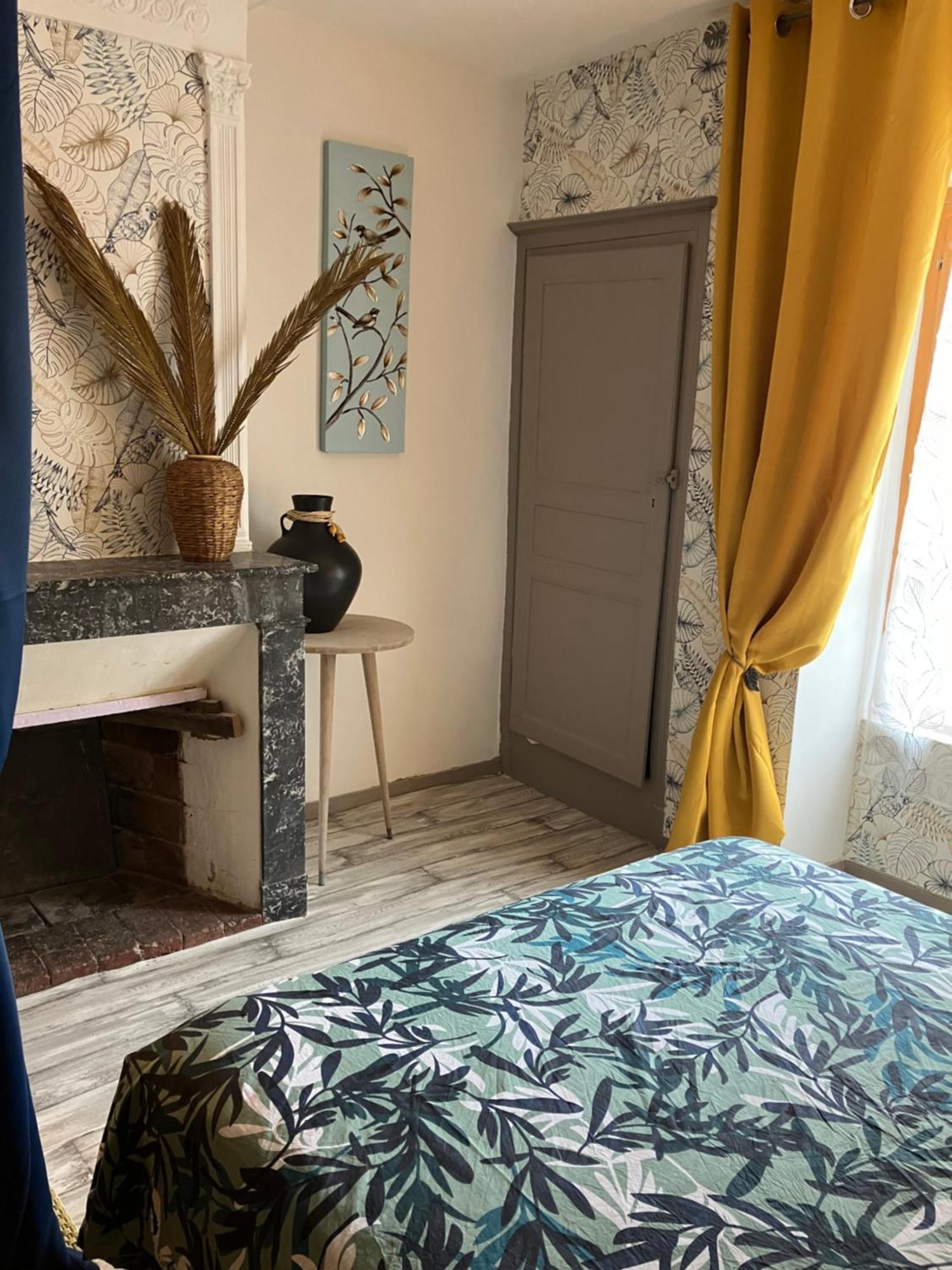 Charmante Maison En Pierres Precy-le-Sec Εξωτερικό φωτογραφία